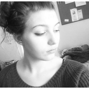 Meet your Posher, Kaitlyn